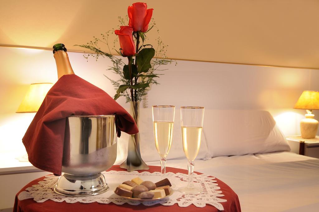 Hotel Salerno 비야카를로스파스 외부 사진